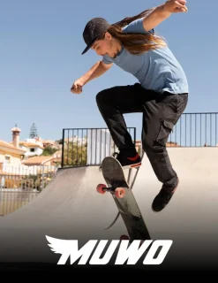 MUWO Skateboarding^"Big Basic" 7,875" Skateboard